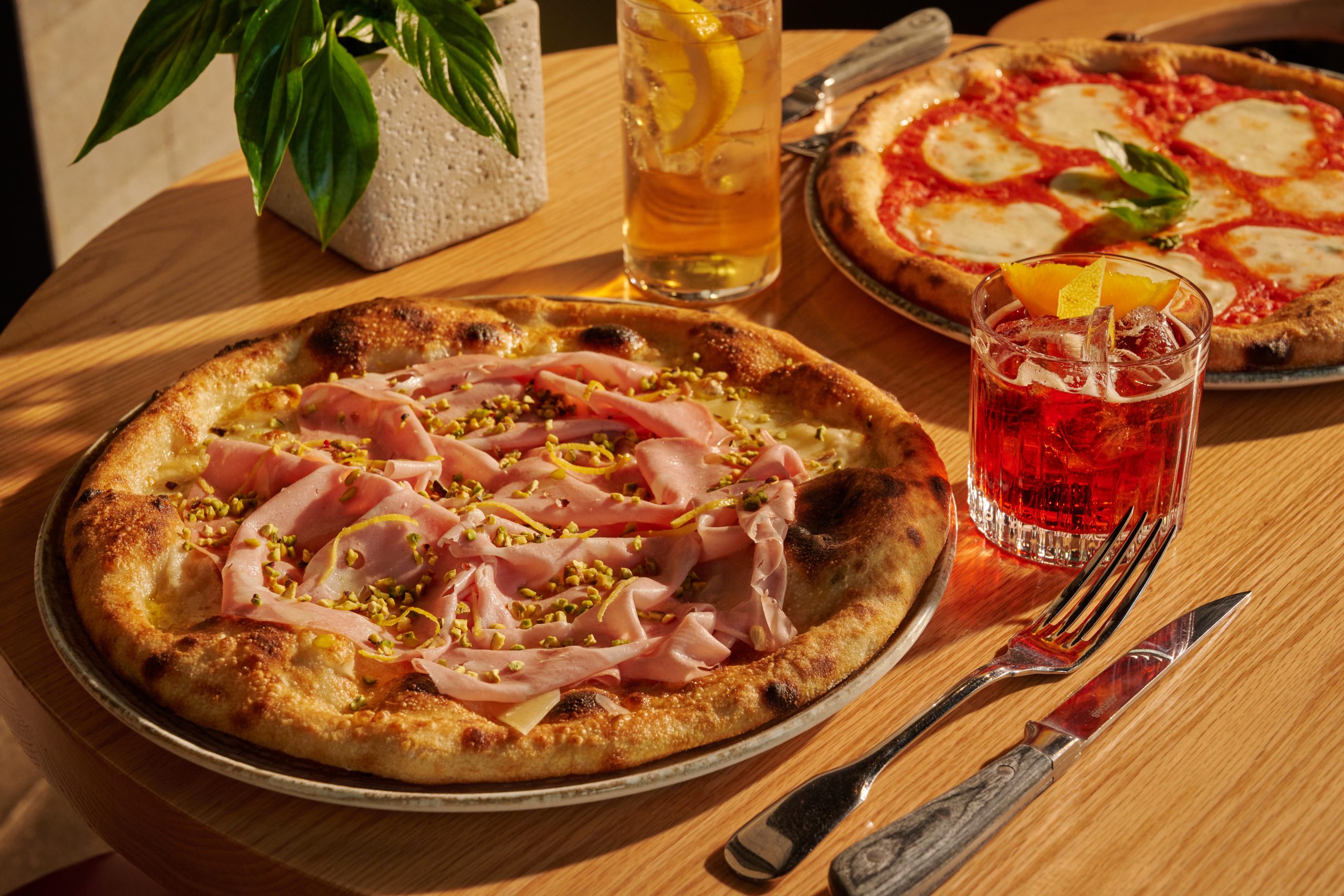 Obicà – Mozzarella Bar, Pizza e Cucina