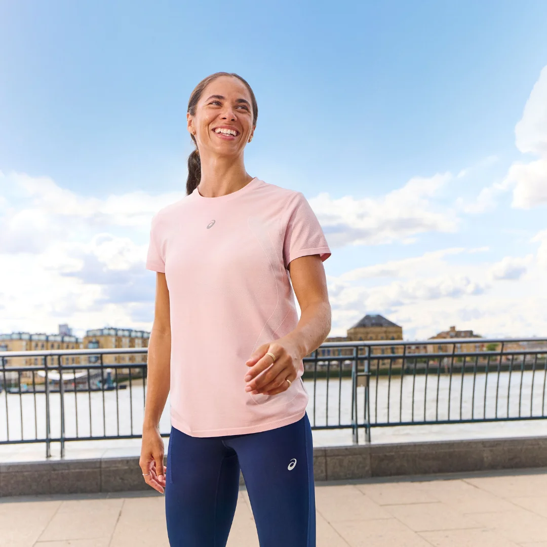 women in pink top and blue
