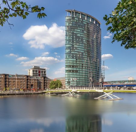 london marriott hotel canary wharf pool