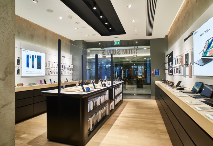Discover Samsung’s New Experience Store at Canary Wharf