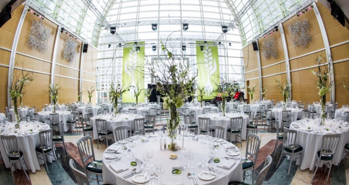 How to have a sustainable wedding reception and ceremony