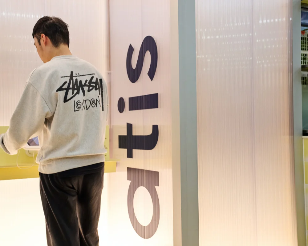 someone ordering food