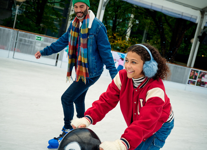 Having fun at Ice Rink Canary Wharf